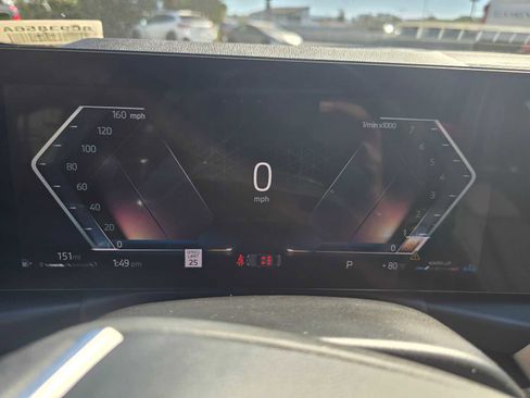 Used 2023 BMW 330i Sedan w/ Driving Assistance Package image 26