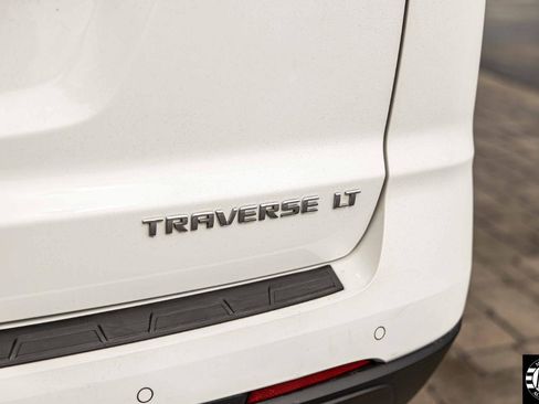 Used 2013 Chevrolet Traverse LT image 35