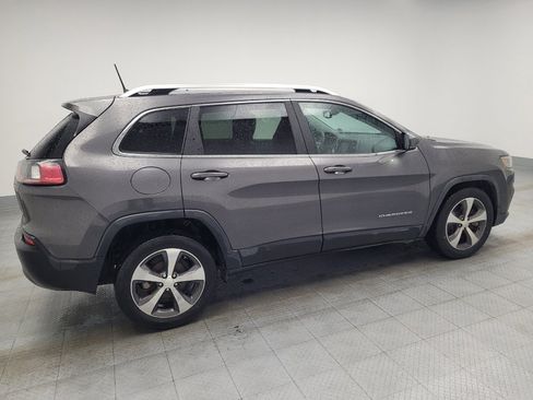 Used 2019 Jeep Cherokee Limited image 10