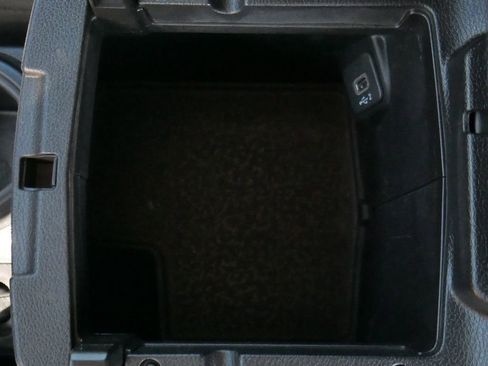 Used 2021 Jeep Wrangler Unlimited Sport image 28