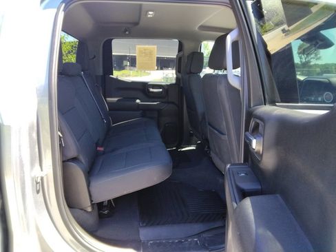 Used 2024 Chevrolet Silverado 1500 Custom w/ Dark Appearance Package AWD/4WD image 19