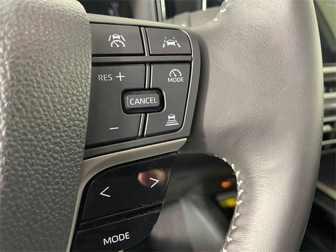 Used 2025 Toyota Camry SE w/ Multimedia Upgrade Package image 9