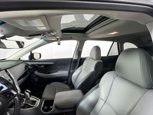 Used 2022 Subaru Outback Limited XT image 22