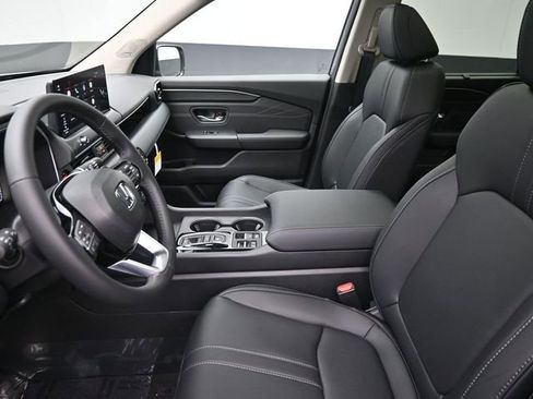 New 2026 Honda Pilot Touring image 17