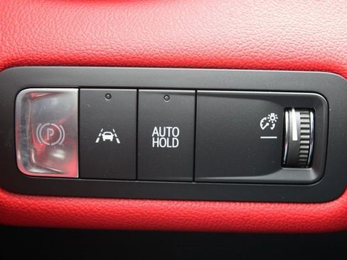 New 2025 Chevrolet Blazer EV RS image 21