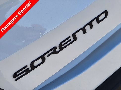 New 2025 Kia Sorento SX Prestige image 9