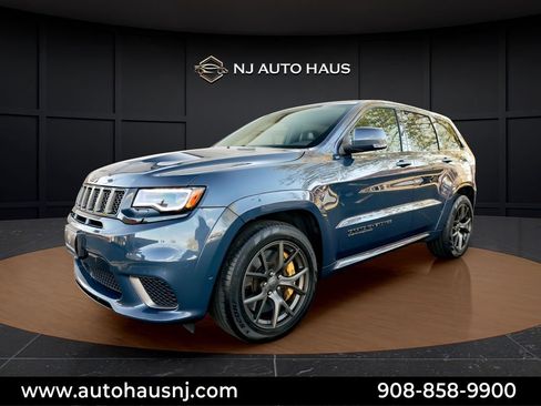 Used 2020 Jeep Grand Cherokee Trackhawk AWD/4WD image 4