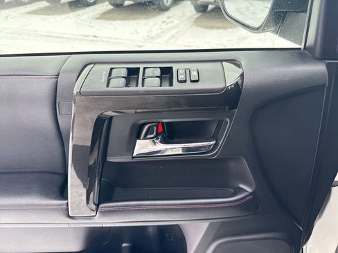 Used 2020 Toyota 4Runner TRD Off-Road Premium image 20