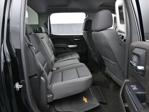 Used 2018 Chevrolet Silverado 1500 LT w/ All Star Edition RWD image 34
