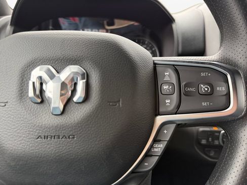 New 2026 RAM 1500 Express AWD/4WD image 26