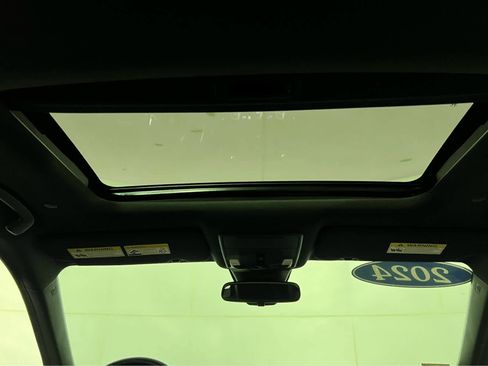 Used 2024 Honda CR-V Sport image 15
