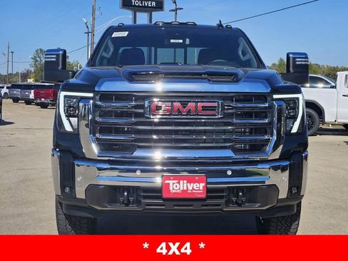 New 2026 GMC Sierra 3500 SLT w/ SLT Premium Package image 3