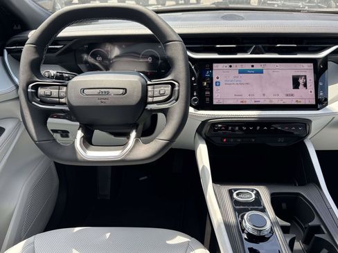 New 2026 Jeep Cherokee Limited AWD/4WD image 2