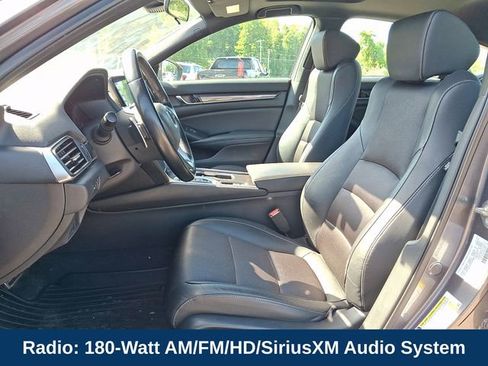 Used 2020 Honda Accord Sport image 2