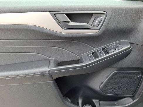 Certified 2022 Ford Escape SE w/ Convenience Package image 12