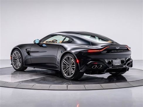 New 2026 Aston Martin V8 Vantage Coupe image 2