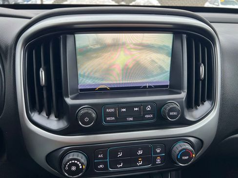 Used 2018 Chevrolet Colorado LT w/ LT Convenience Package image 31