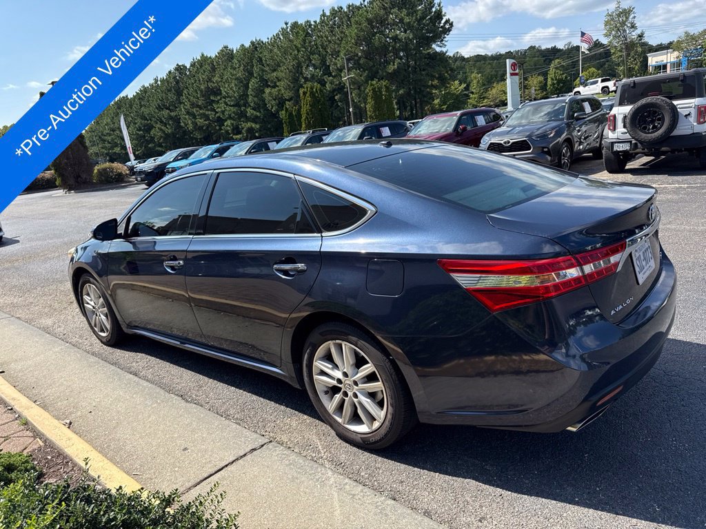 Used 2015 Toyota Avalon XLE Premium FWD image 3