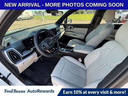 Used 2025 Kia Sorento SX Prestige AWD/4WD image 10