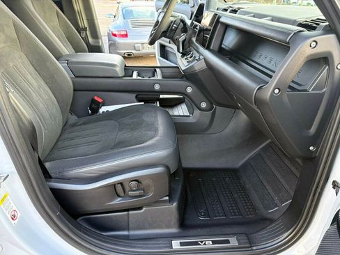 Used 2023 Land Rover Defender 110 Carpathian Edition image 29