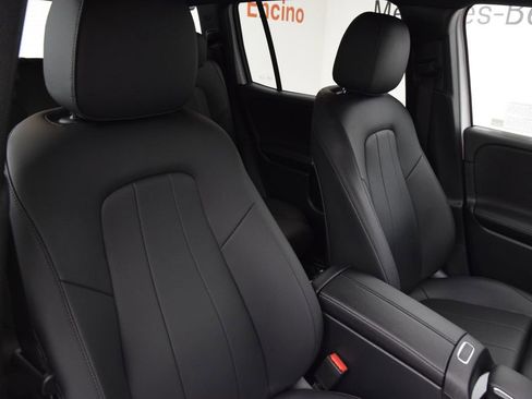 Certified 2022 Mercedes-Benz GLB 250 4MATIC image 17