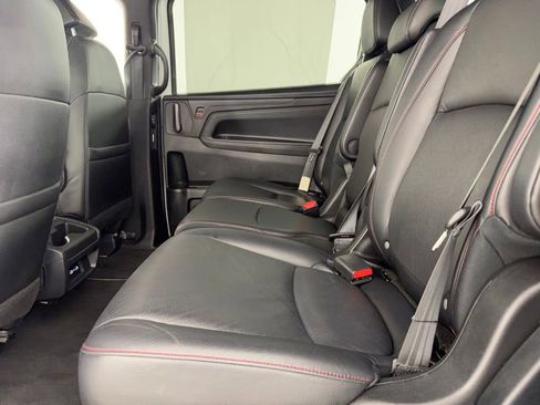 Used 2024 Honda Odyssey Sport image 26