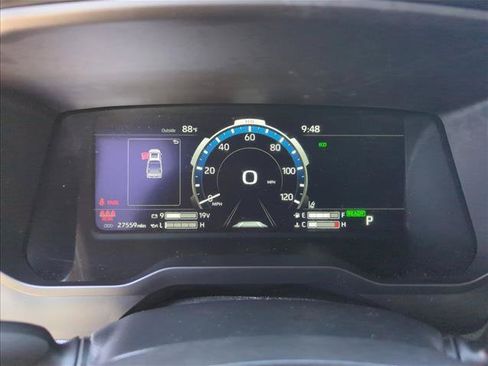Used 2024 Toyota Tundra Limited AWD/4WD image 18