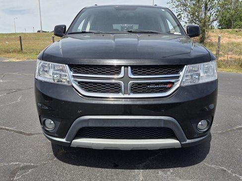 Used 2014 Dodge Journey SXT w/ Flexible Seating Group FWD image 2