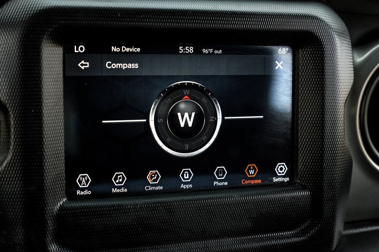 Used 2019 Jeep Wrangler Unlimited Sport S AWD/4WD image 34