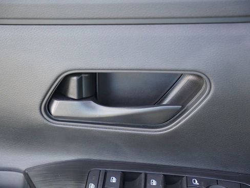 New 2026 Nissan Kicks S image 8