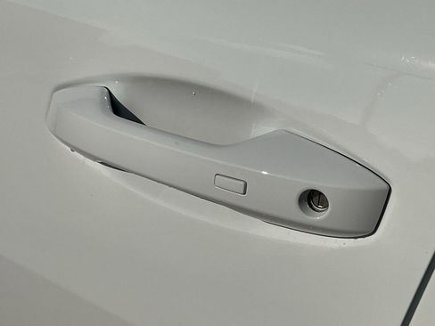 New 2026 Nissan Sentra SV image 9