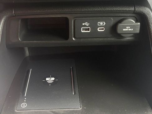 Used 2023 Honda Pilot EX-L image 25