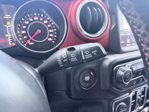 Used 2021 Jeep Wrangler Unlimited Rubicon image 56