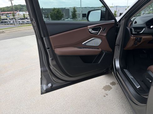 Certified 2023 Acura RDX FWD w/ Technology Package image 14
