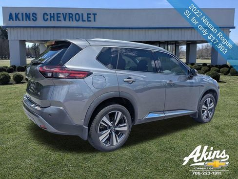 Used 2022 Nissan Rogue SL w/ SL Premium Package FWD image 4