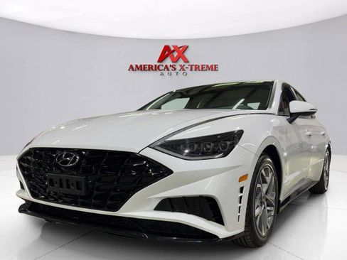 Used 2023 Hyundai Sonata SEL image 3
