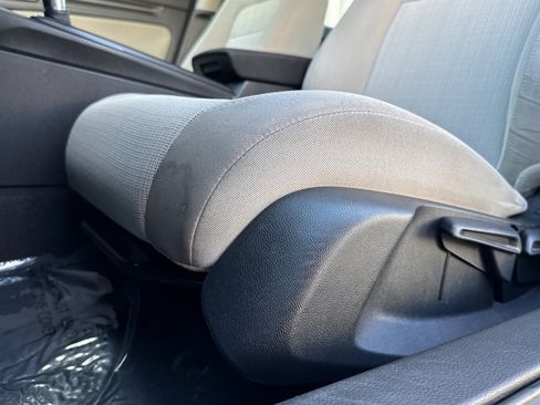 Used 2023 Honda Civic LX image 14