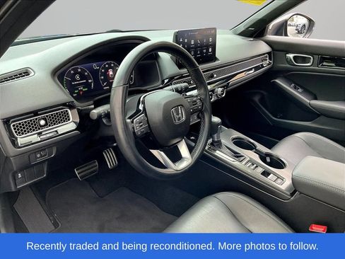 Used 2025 Honda Civic Sport Touring image 17