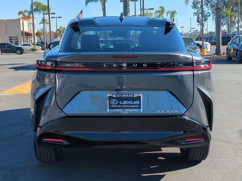 Used 2024 Lexus RZ 300e Premium image 7
