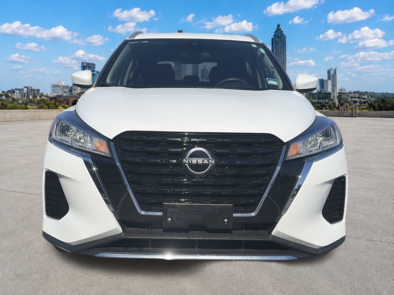 Certified 2023 Nissan Kicks SV FWD image 8