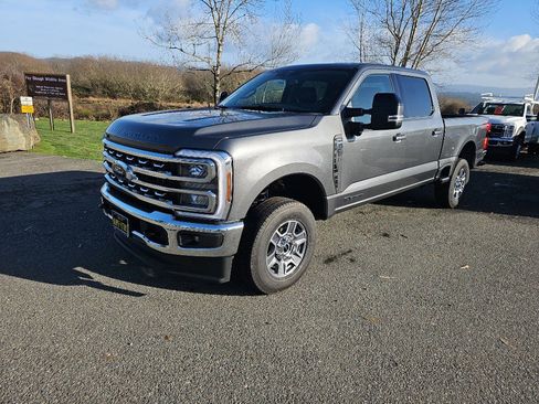 New 2026 Ford F250 Lariat w/ Camper Package AWD/4WD image 30