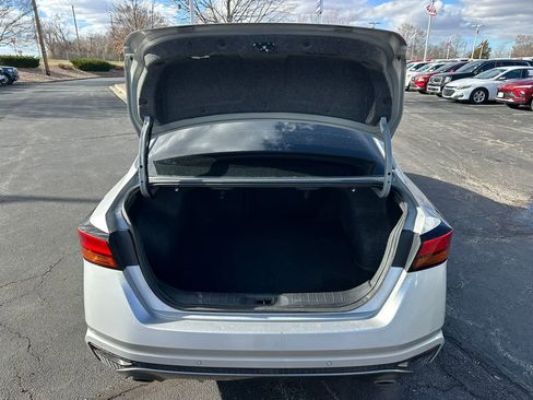 Used 2021 Nissan Altima 2.5 SR image 9