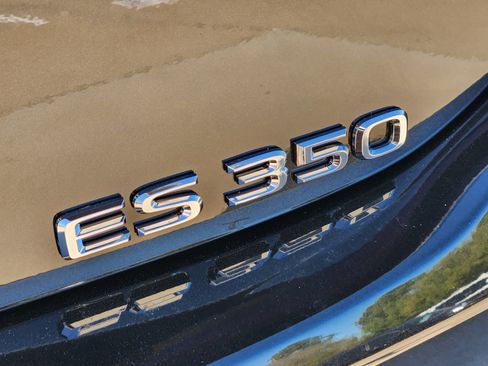 New 2025 Lexus ES 350 w/ Premium Package image 7