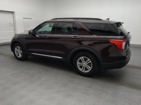 Used 2022 Ford Explorer XLT RWD image 3