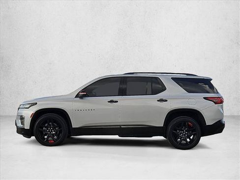Used 2022 Chevrolet Traverse Premier w/ Redline Edition AWD/4WD image 8