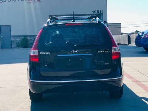 Used 2012 Hyundai Elantra GLS 4dr Wagon w/ Preferred Pkg image 8