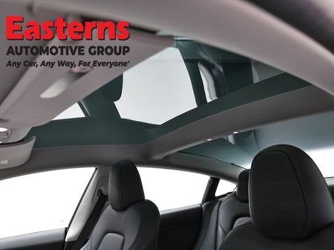 Used 2023 Tesla Model 3 Standard Range image 28