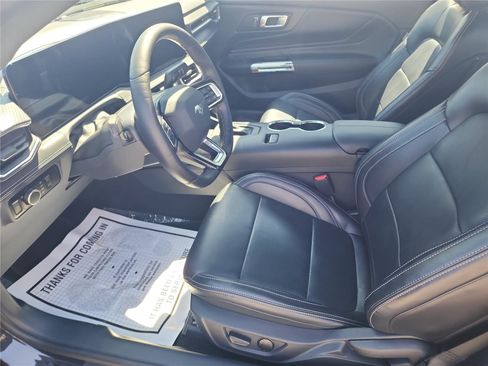 Used 2024 Ford Mustang Premium image 12