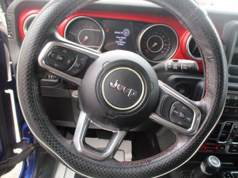 Used 2019 Jeep Wrangler Unlimited Rubicon w/ Safety Group AWD/4WD image 13