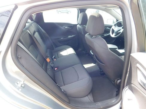 Used 2024 Chevrolet Malibu LT image 5